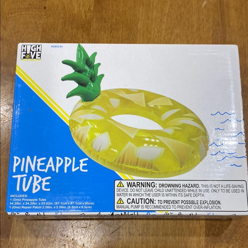 NWT.  High Five, pineapple-shaped, pool float.
